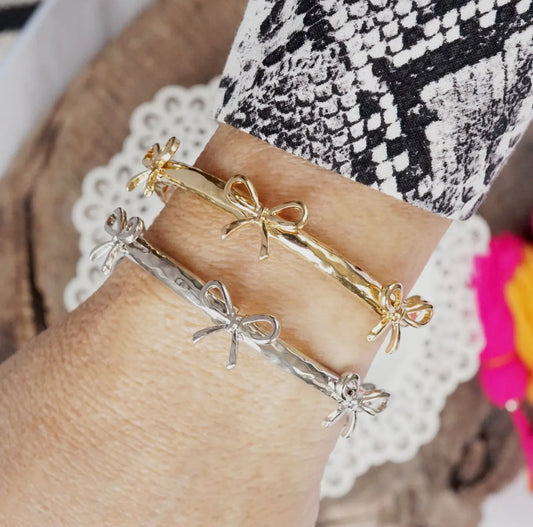 Bow Bangle